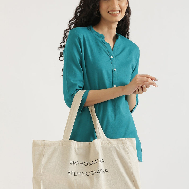 Teal Linen Short Delight