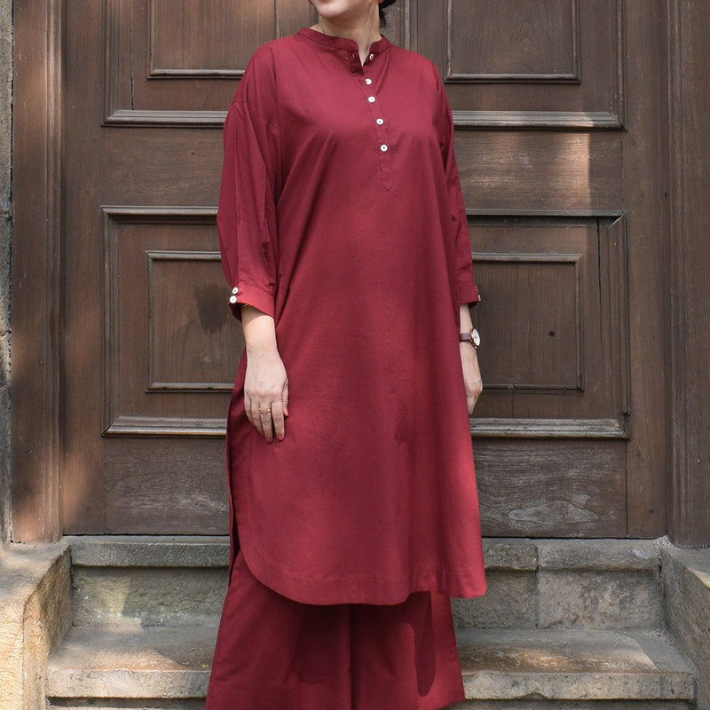 Stylish Maroon Comfort Set